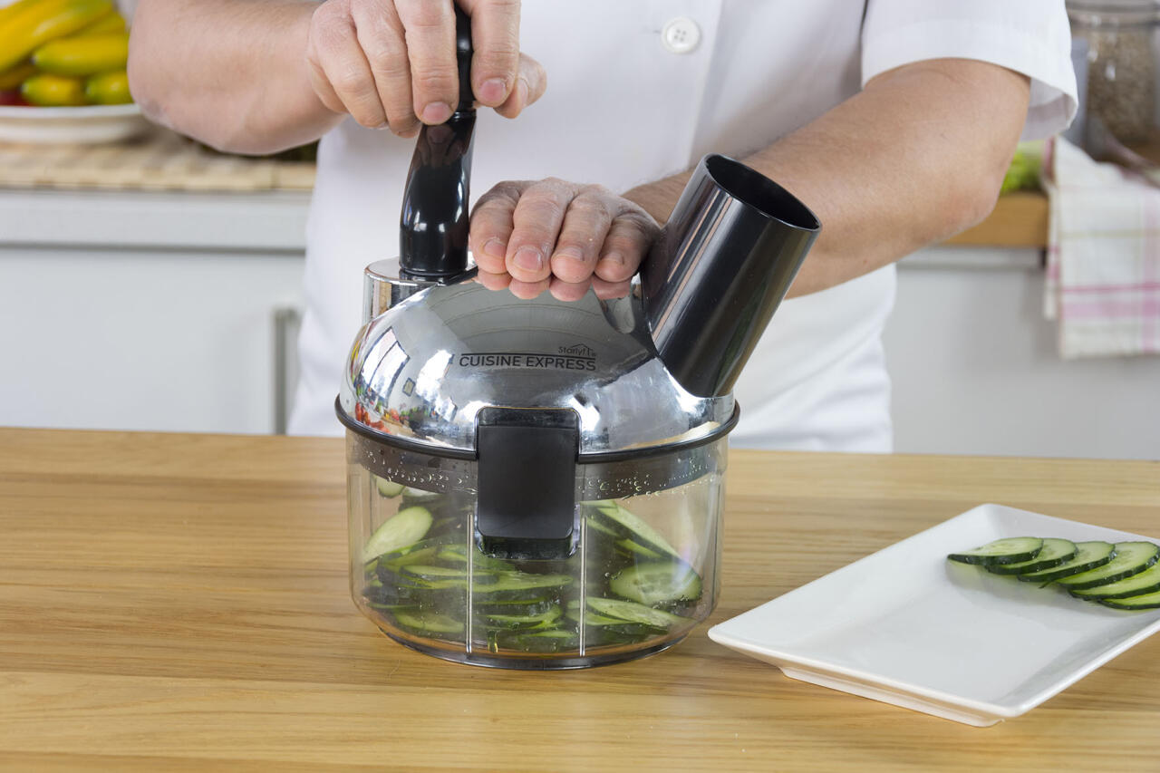 Cortador de alimentos con cuchillas intercambiables